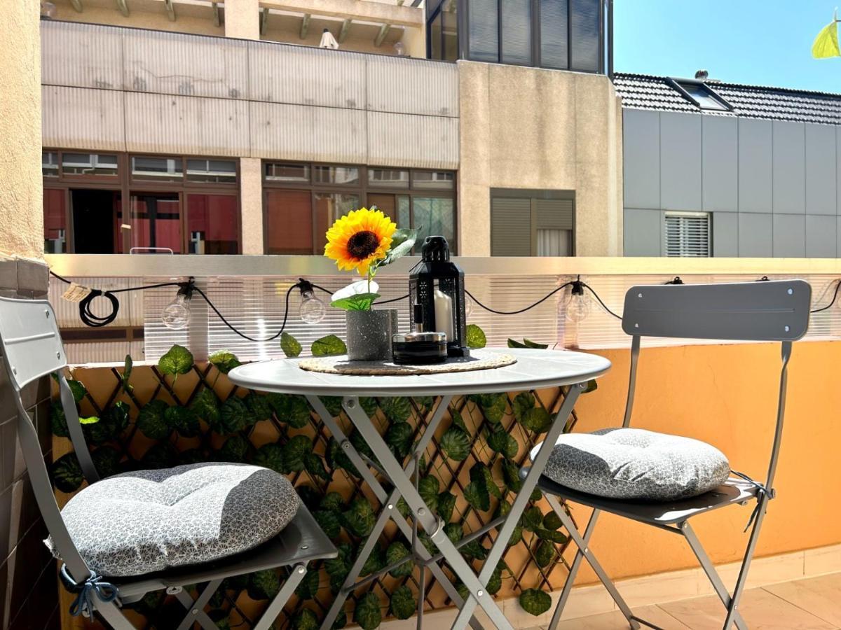 2 Min Dalla Spiaggia Loft Terrazza Casa Gialla لاس بالماس دي غران كاناريا المظهر الخارجي الصورة
