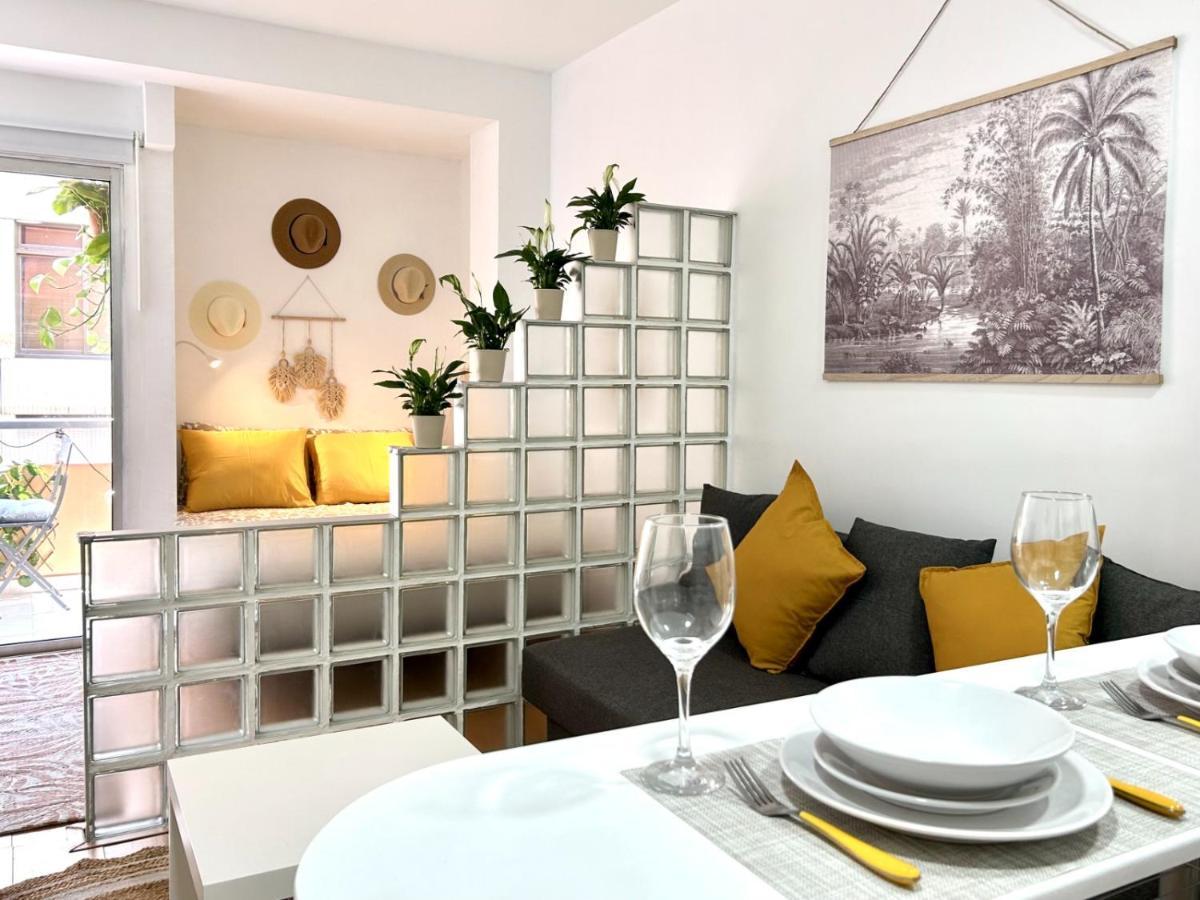 2 Min Dalla Spiaggia Loft Terrazza Casa Gialla لاس بالماس دي غران كاناريا المظهر الخارجي الصورة
